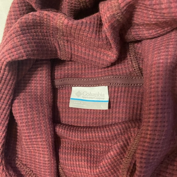Brand new Columbia hoodie - Picture 2 of 2